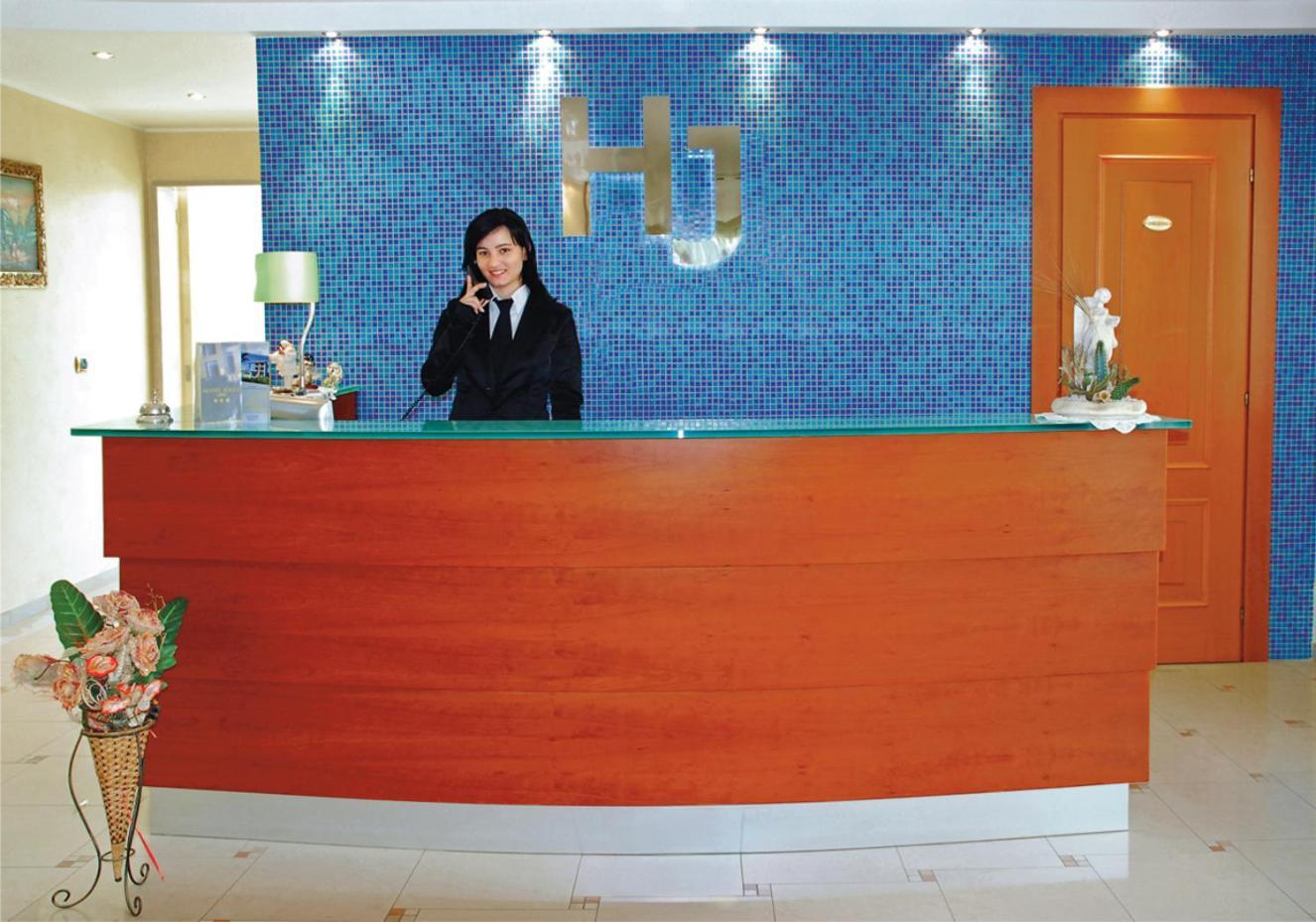 Hotel Jolly Modugno Ngoại thất bức ảnh